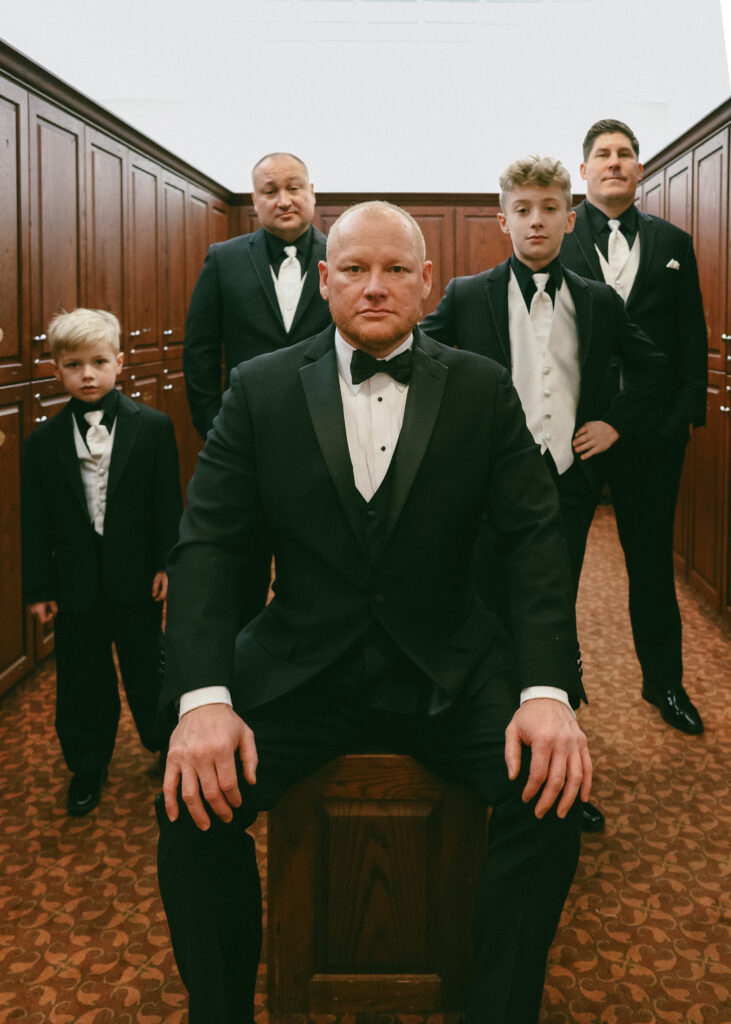 groomsmen group photo